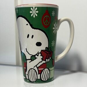 Peanuts Snoopy Christmas Mug Joy Holiday Peace Ornament Snowflakes Green Red